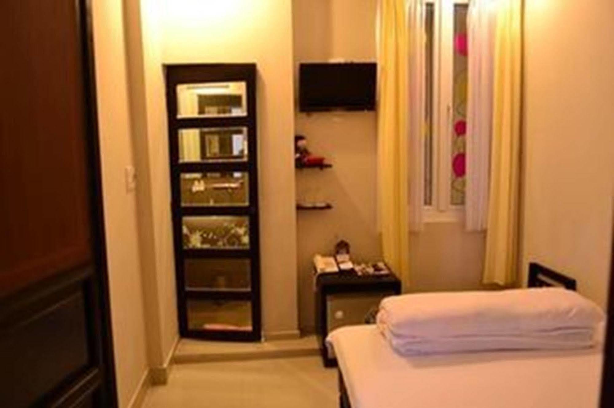 Hue Nino Hotel Eksteriør bilde