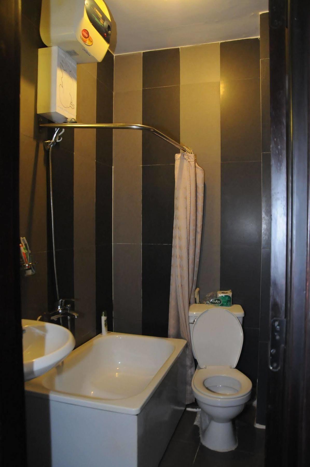 Hue Nino Hotel Eksteriør bilde
